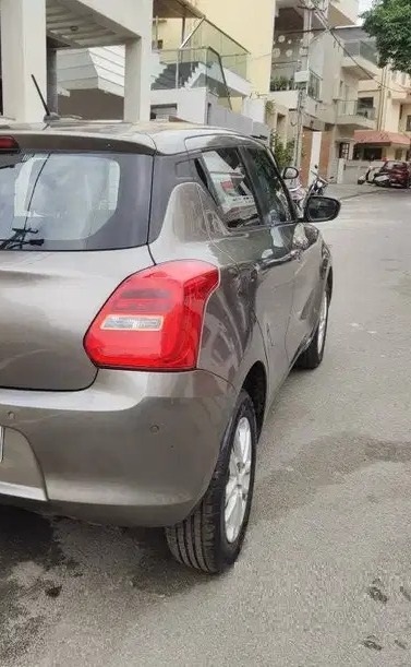 Maruti Suzuki Swift(2021-2024) Vxi